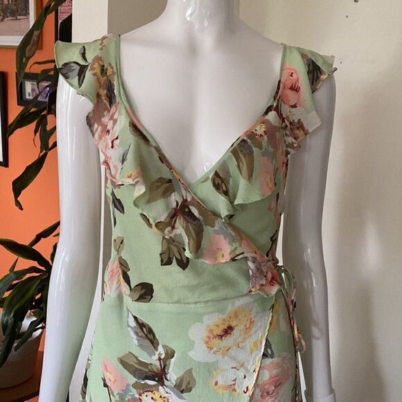 Privacy Please Mint Light Green Floral Wrap Ruffle Hi Low Dress Size XS - Picture 3 of 9